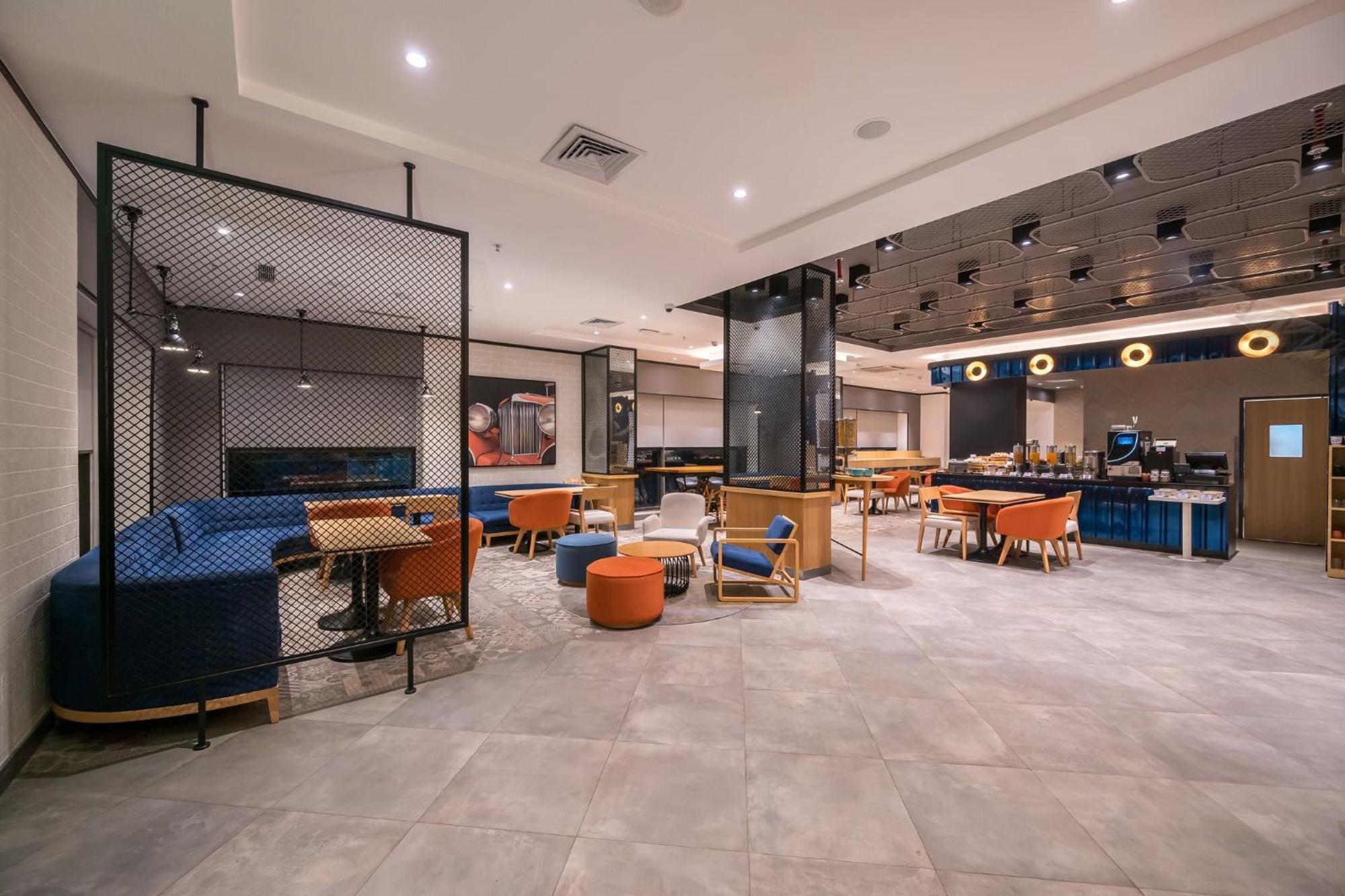 Holiday Inn Express Greater Noida Knowledge Park By Ihg Exterior foto